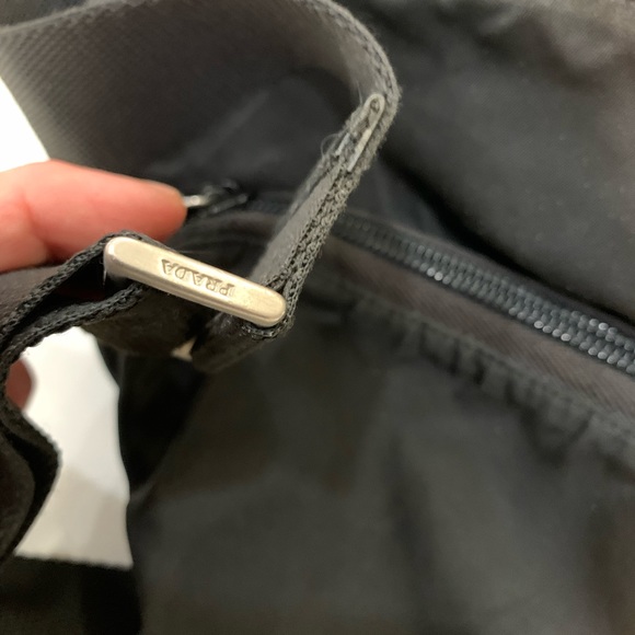 PRADA Authentic classic messenger bag - Picture 7 of 16
